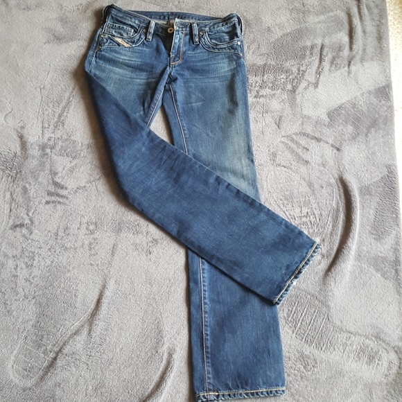 Diesel straight-cut denim jeans, size 25 - Picture 1 of 3